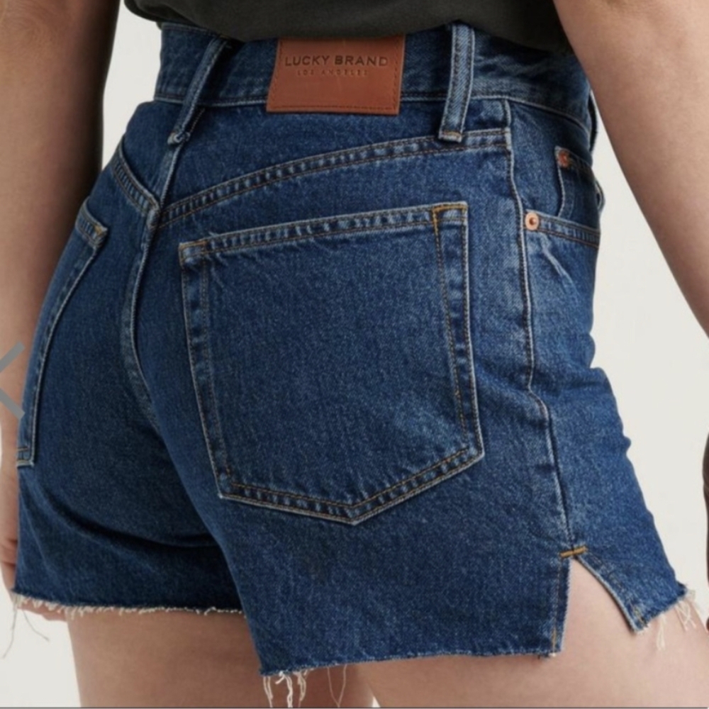LUCKY BRAND Denim Traveler Short Size 4